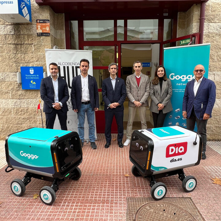 Los robots autonomos Goggo Network reparten pedidos de Dia en Alcobendas