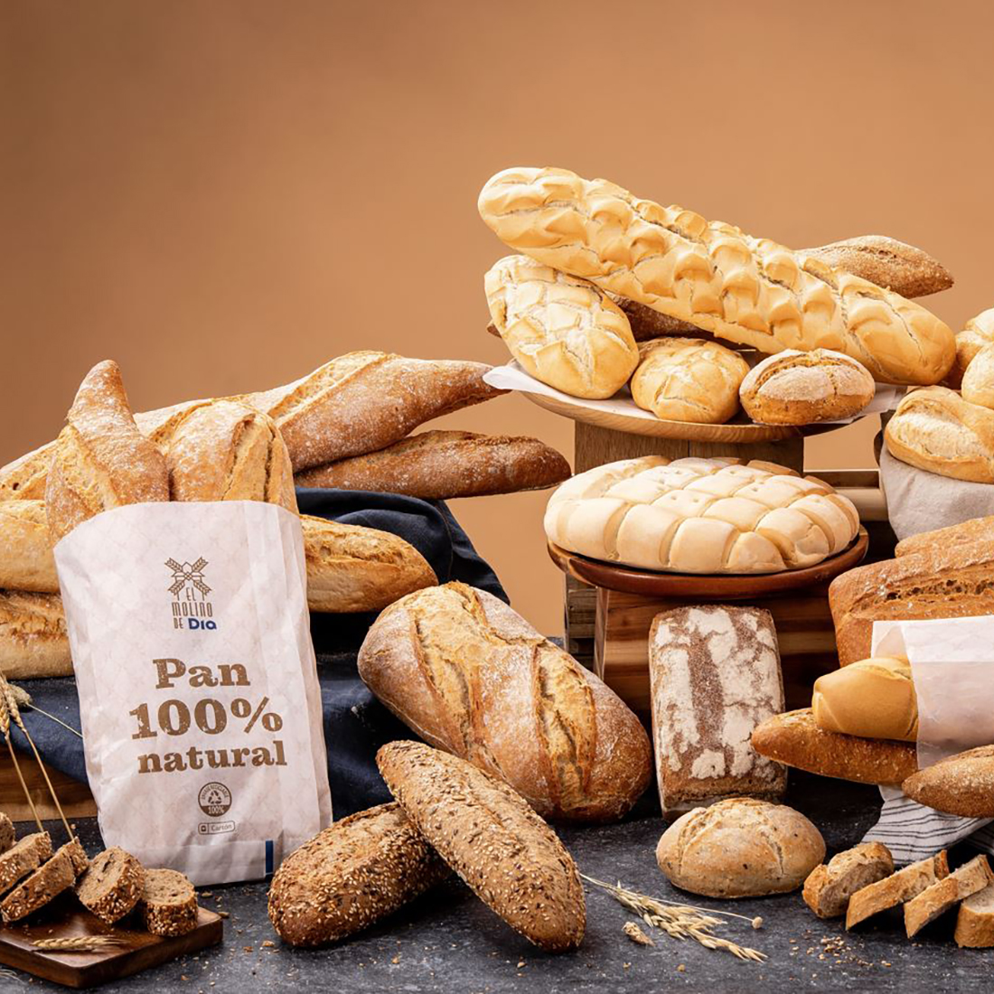 Dia ofrece todas sus referencias de pan horneado en tienda sin aditivos