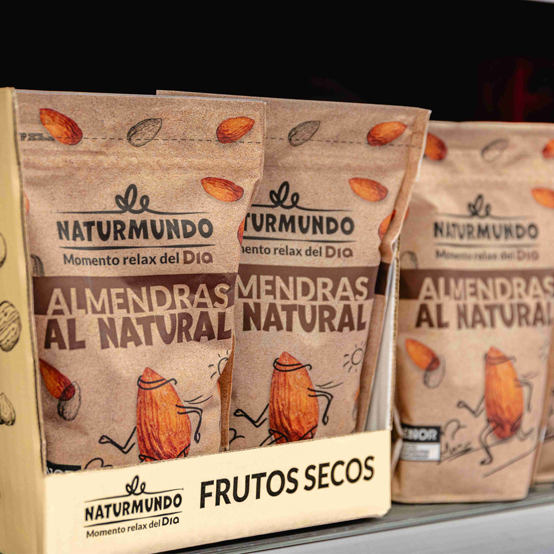 Dia refuerza su compromiso con la alimentación saludable: el 50% de su gama de frutos secos Naturmundo sin sal añadida